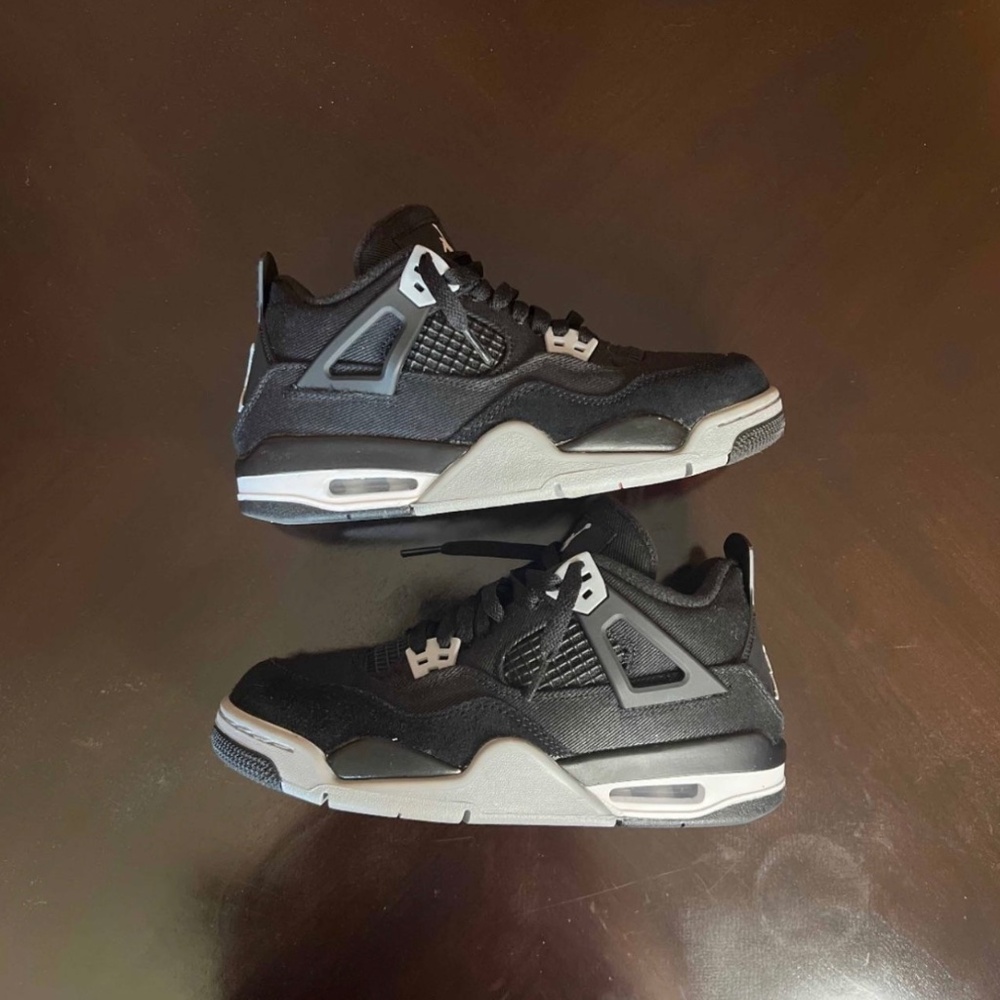 Air Jordan 4's "Black Canvas"